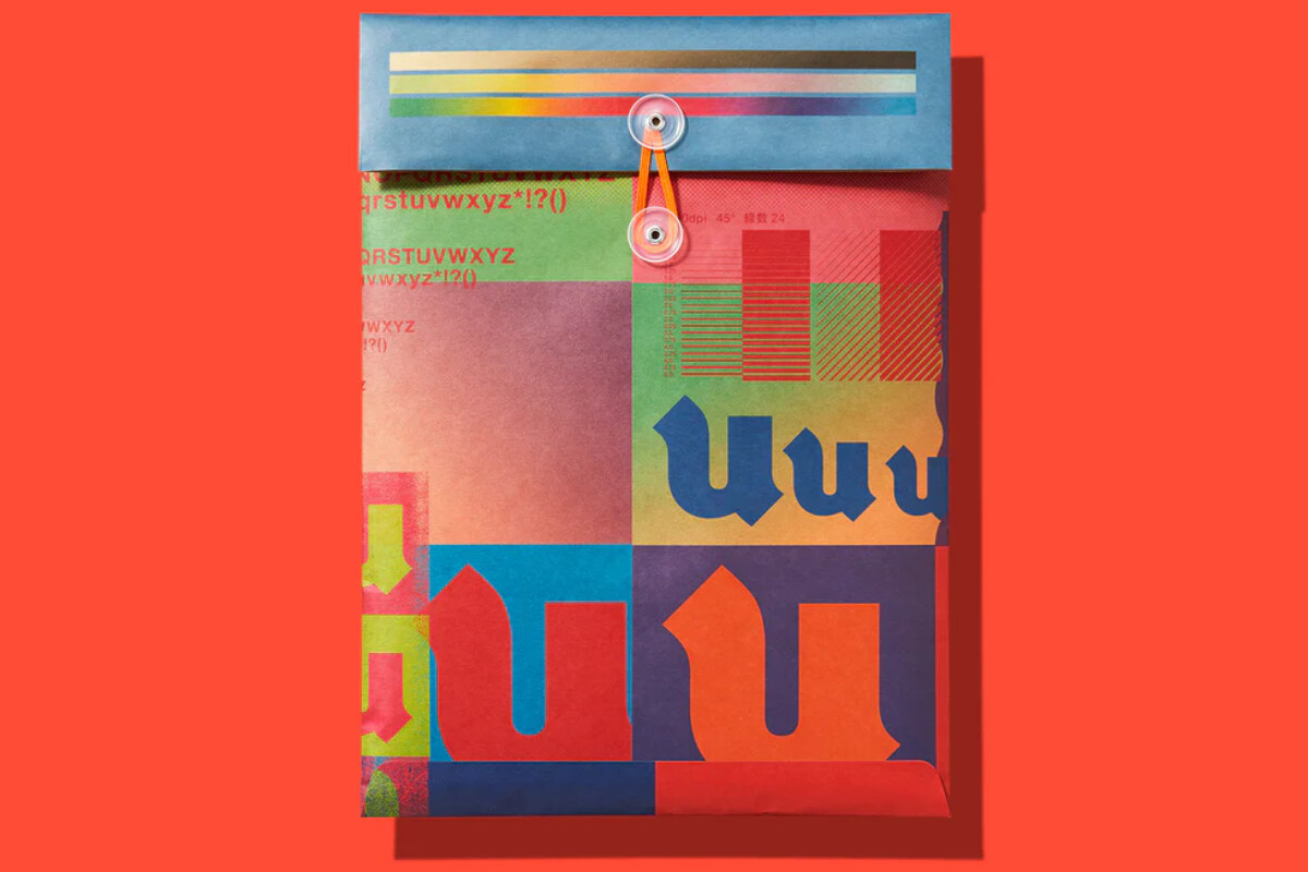 U マルチクッションケース　プロトタイプ０１