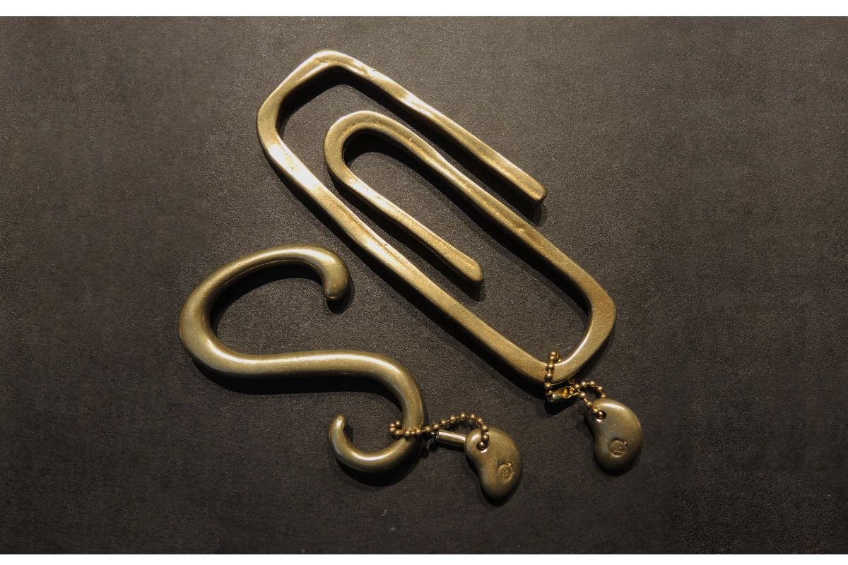 株式会社　上白石